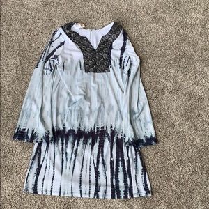 I’m selling this dress